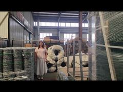 Metode pengemasan kawat berduri yang digunakan di bagian atas pagar 3D