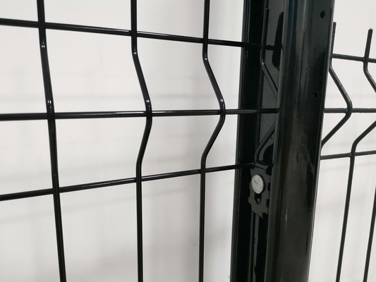 Kawat Galvanis 3d Pagar Wire Mesh Melengkung Mudah Dirakit