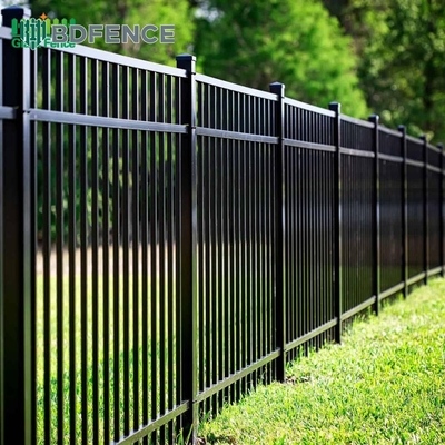 Black Powder Coated Villa kecil / halaman pertanian Border Panel luar Aluminium Dekoratif Metal pagar taman