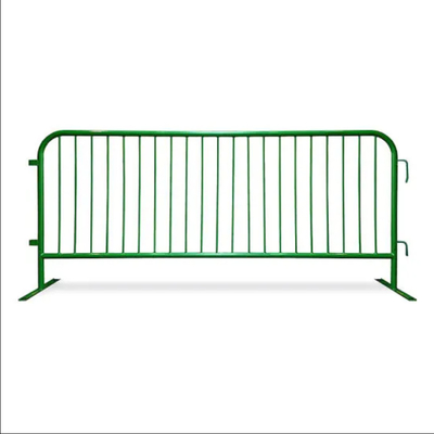 Aktivitas Kontrol Kerumunan Penghalang Pejalan kaki Dengan Pagar Post Caps Dan 6,5'8,5' Panel Panjang