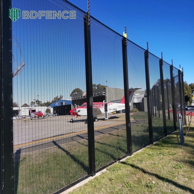 High Security Durable Clear View Anti Climb 358 Welded Wire Mesh Fence Untuk Proyek Bandara