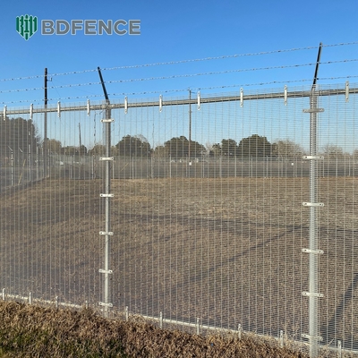 High Security Durable Clear View Anti Climb 358 Welded Wire Mesh Fence Untuk Proyek Bandara