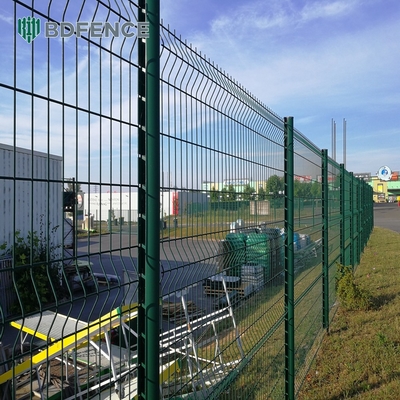 Mudah Instalasi Taman Perimeter Keamanan Disesuaikan 3D melengkung Iron Wire Mesh Pagar Bentuk Peach Post pagar