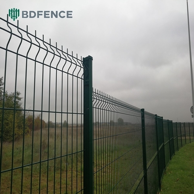 High Security Wire Mesh Fence 3D V Bending Curved Garden Farm Fence untuk Perimeter Security