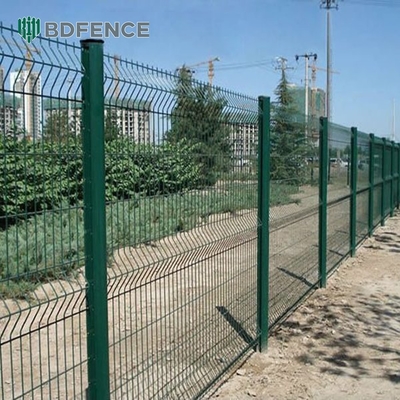 High Security Wire Mesh Fence 3D V Bending Curved Garden Farm Fence untuk Perimeter Security