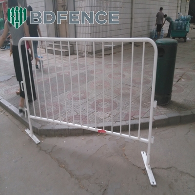 Disesuaikan 1.1 * 2.2m Temporary Fencing Mudah dirakit Portable Metal Steel Barricade / Lalu lintas Jalan