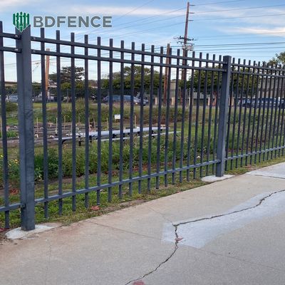 Pagar Besi Tempa Tahan Cuaca 6 kaki Dilapisi Hitam Pagar Baja Tubular