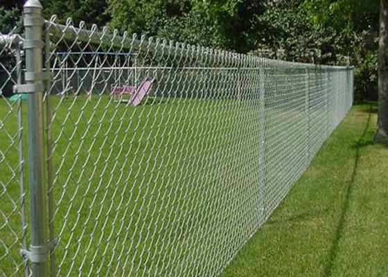 Iron Wire Mesh Chain Link Fence Dengan Ukuran Mesh 60x60mm Dan Diameter Kawat 3mm