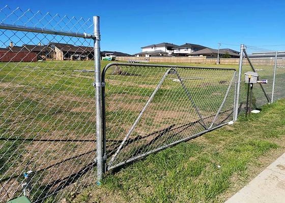 Iron Wire Mesh Chain Link Fence Dengan Ukuran Mesh 60x60mm Dan Diameter Kawat 3mm