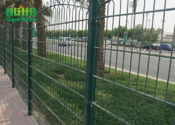 PVC Coated 2 * 2.5m Double Wire Mesh Fencing untuk Highway