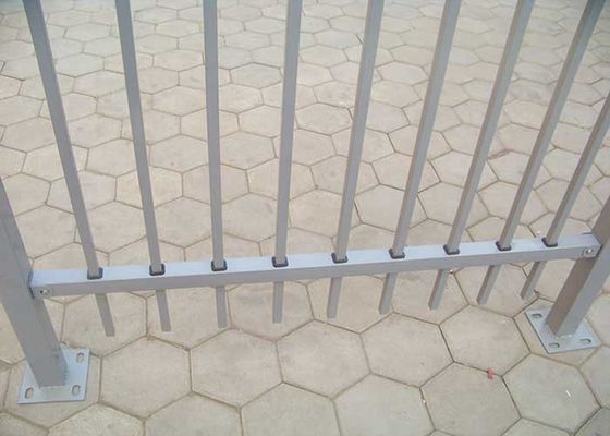 6ft Tinggi Logam Tubular Pagar awet Prefabrikasi ISO9001 Sertifikasi