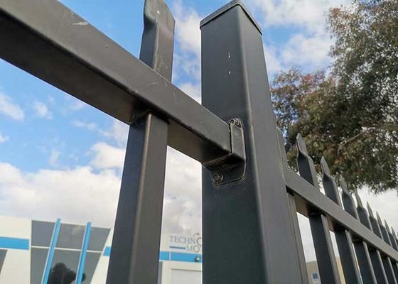 6ft Tinggi Logam Tubular Pagar awet Prefabrikasi ISO9001 Sertifikasi