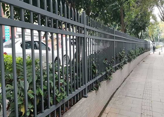 Perumahan 8ft High Steel Garden Wire Mesh Pagar Panjang 10-50m