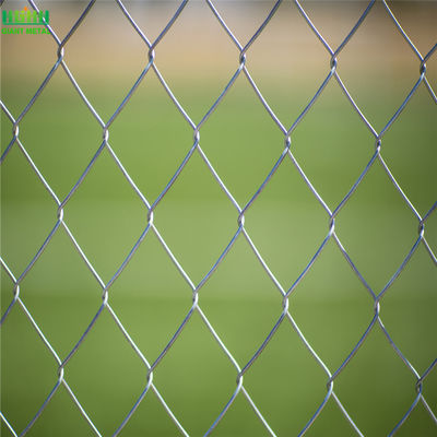 Kawat Galvanis Listrik Diamond Chain Link Pagar 60mm X 60mm Lubang