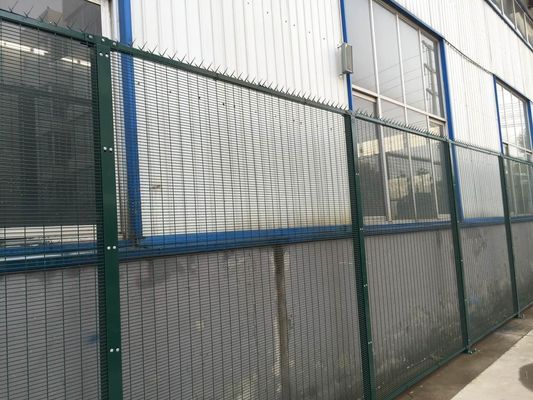 Anti Pencurian Anti Mendaki Mesh Pagar Hot Dip Galvanized Welded Wire Untuk Taman Taman Sekolah