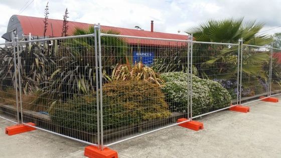 Galvanized PVC Canada Temporary Fence Panel Hot Sale Pool Fence Temporary Fence Gate Untuk Kanada