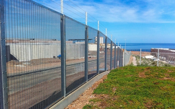 358 Square Post Anti Climb Security Fencing Untuk Proyek Game Olahraga Eropa Baku