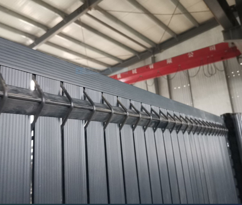 1,8 Meter Tinggi 3d Welded Mesh Anggar Kawat Tahan Penuaan Dengan Panel Plastik
